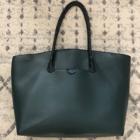 a new day Handbags - Dark green a new day purse